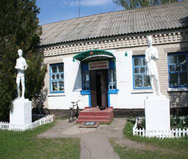 D:\ìàëþíêè\ØÅÏÅ˲ÂÑÜÊÀ ØÊÎËÀ\DSC03309.JPG